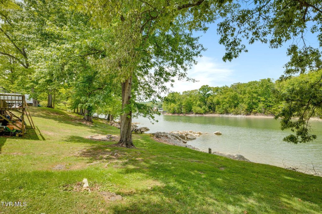 Photo of 412 Massengill Park Road, Bluff City, TN 37618 (MLS # 9995256)