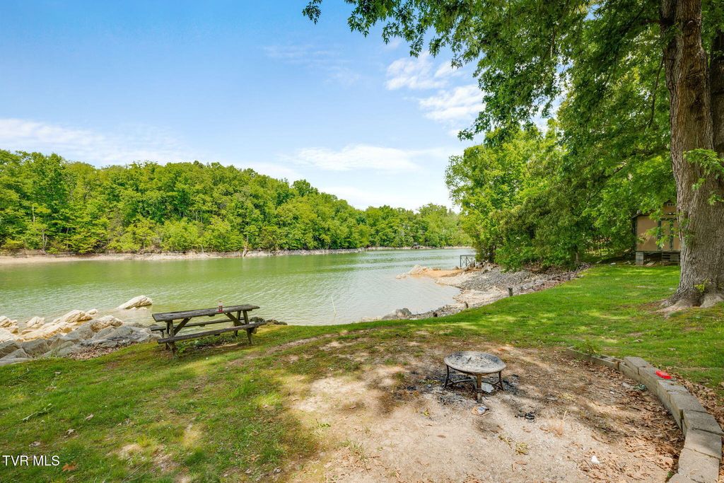 Photo of 412 Massengill Park Road, Bluff City, TN 37618 (MLS # 9995256)