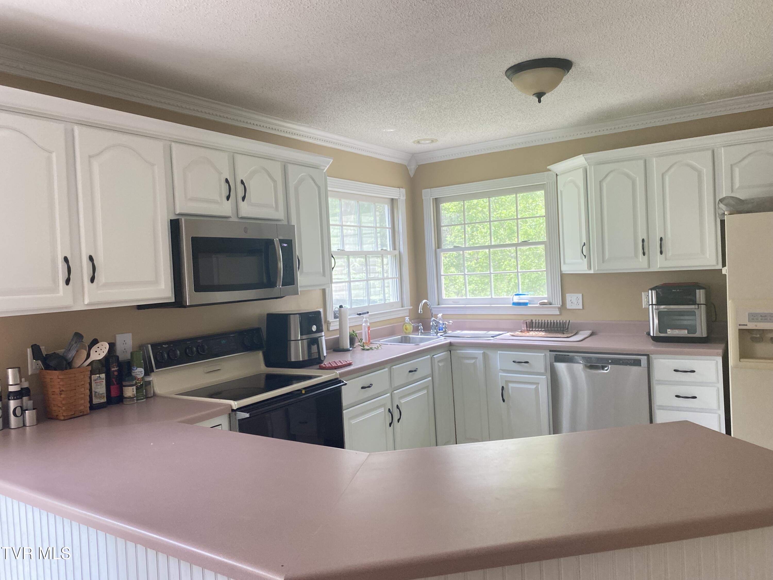 414 Greenbrook Circle, Unicoi, Tennessee image 30