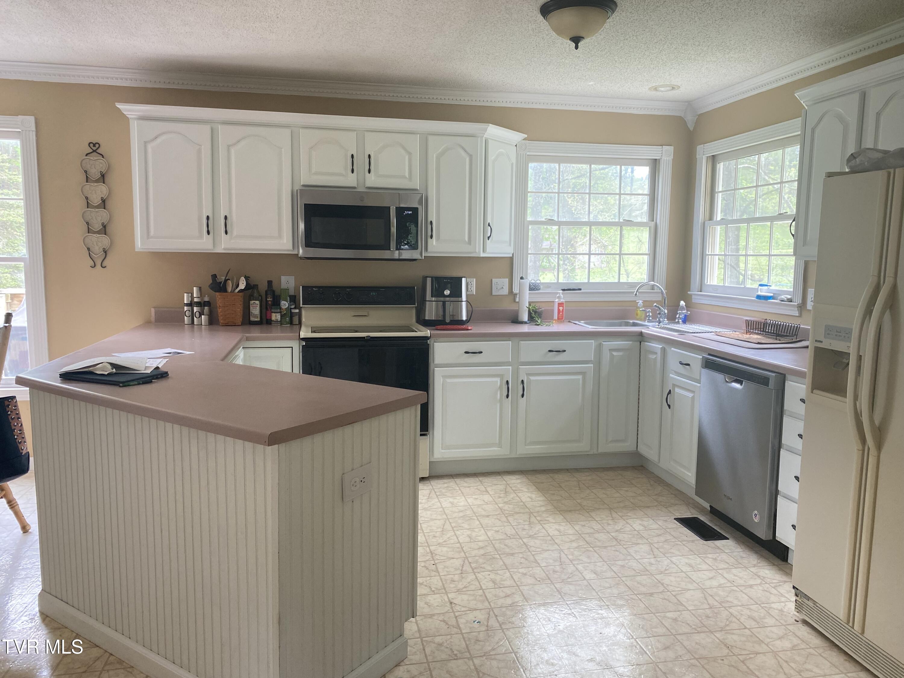 414 Greenbrook Circle, Unicoi, Tennessee image 31