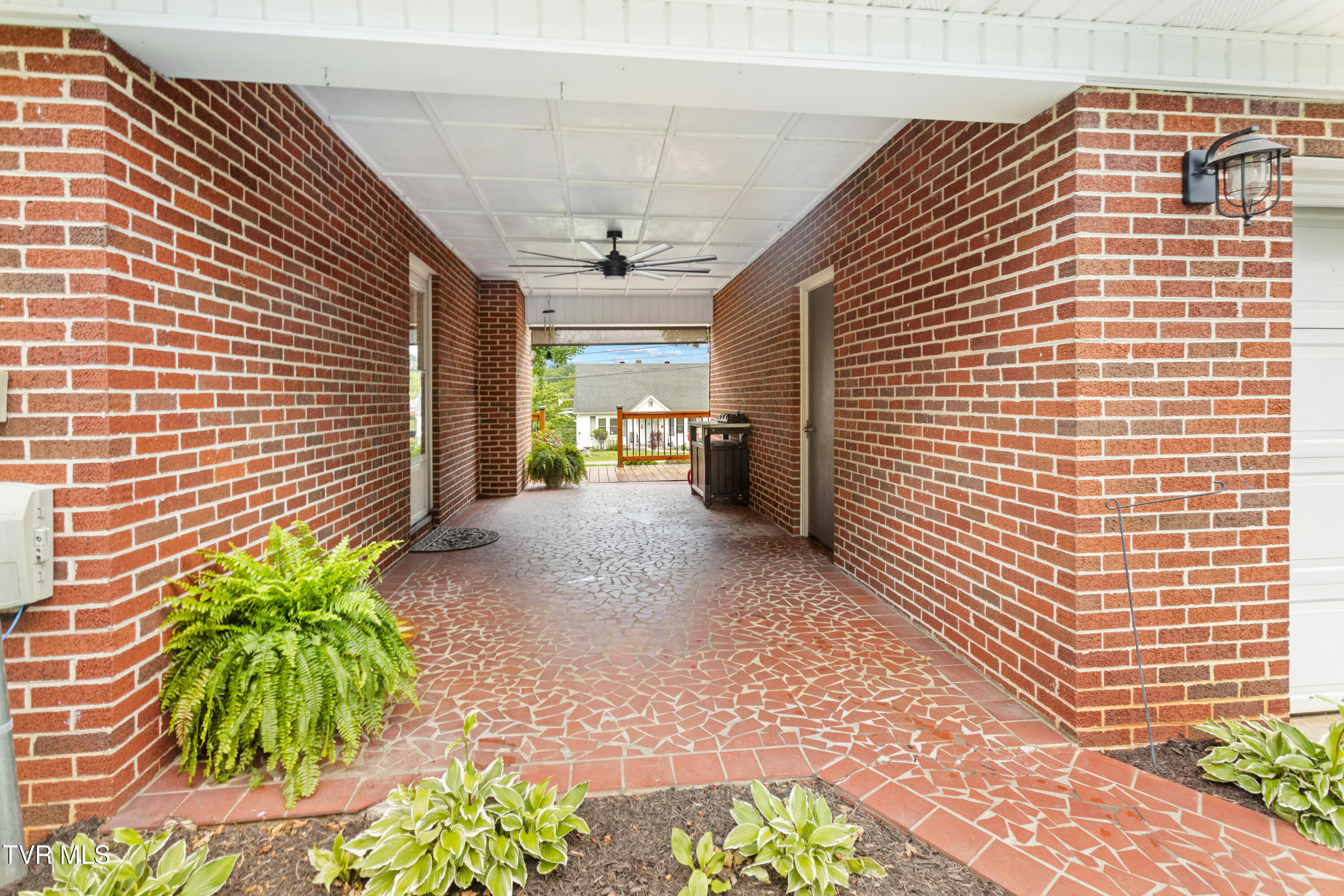 285 Cherokee Road, Bristol, Virginia image 15