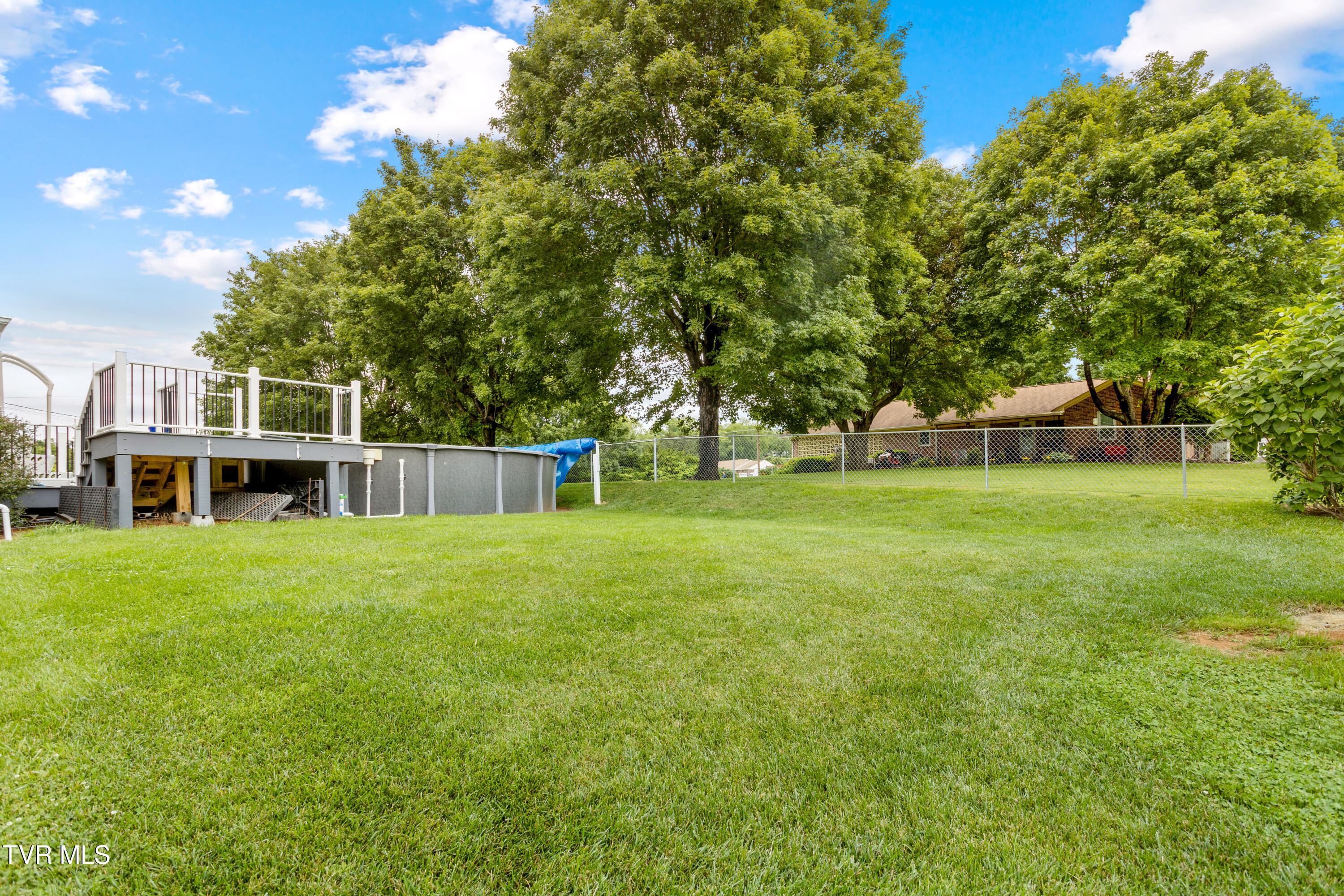 285 Cherokee Road, Bristol, Virginia image 17