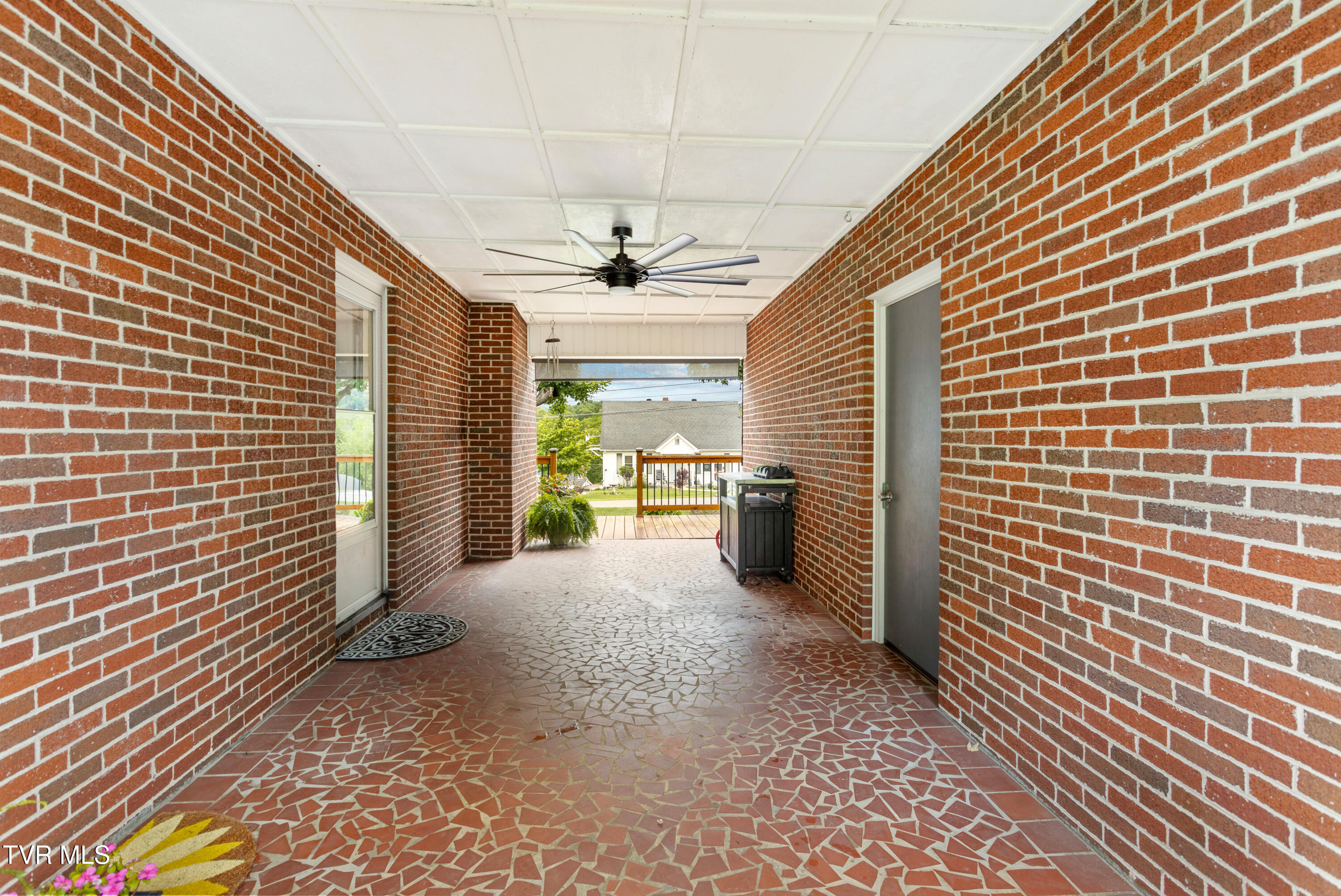 285 Cherokee Road, Bristol, Virginia image 8
