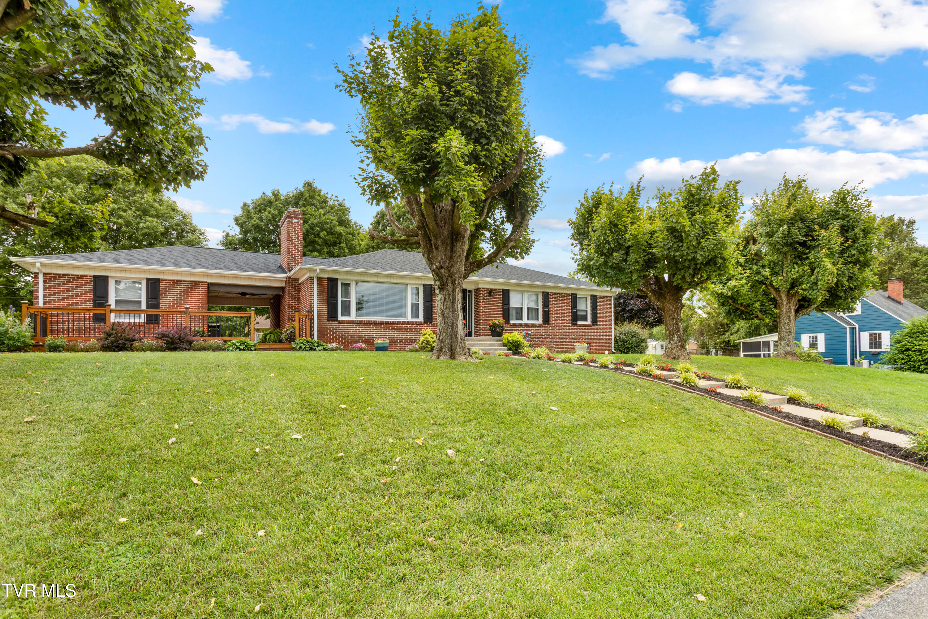 285 Cherokee Road, Bristol, Virginia image 4