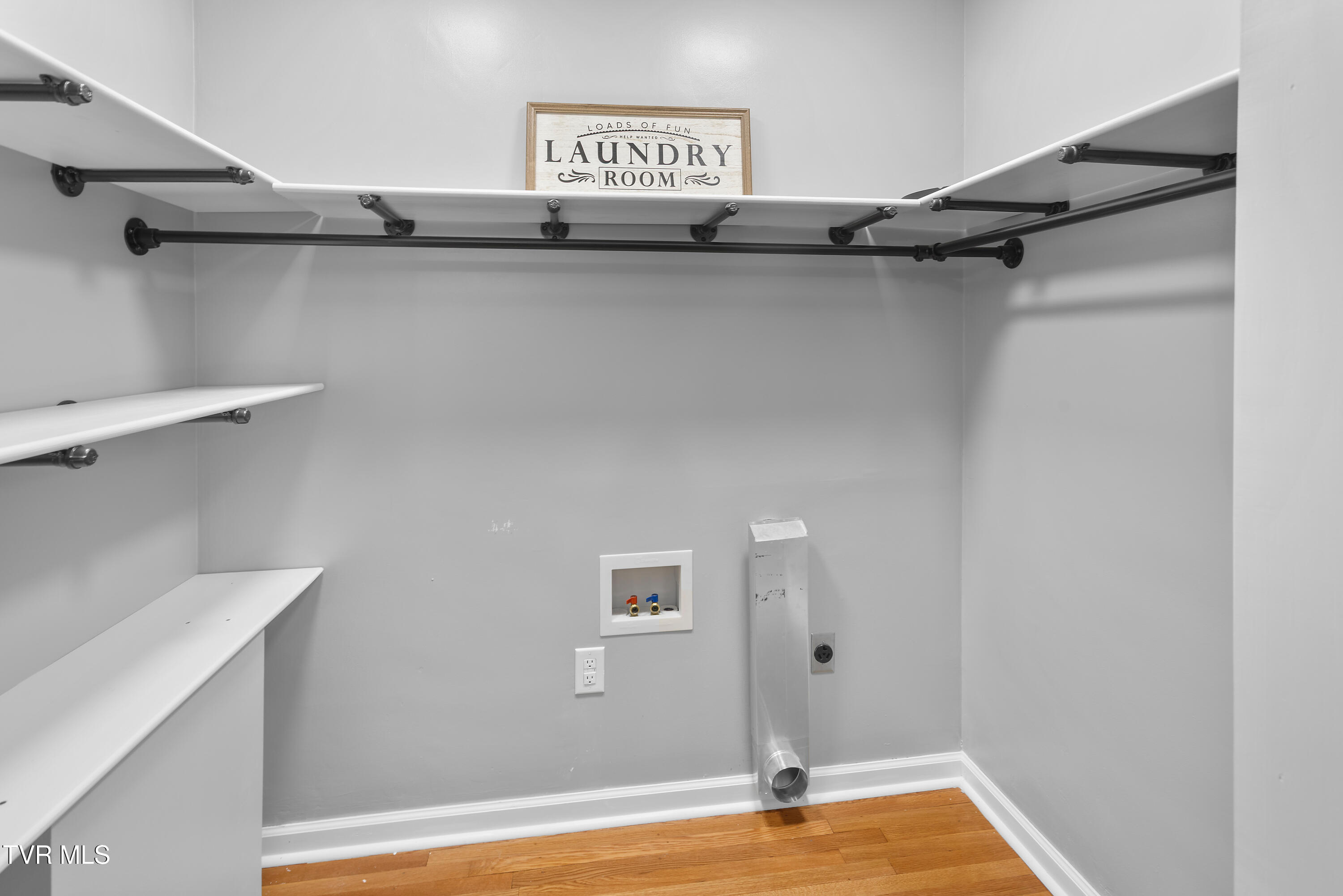 285 Cherokee Road, Bristol, Virginia image 32