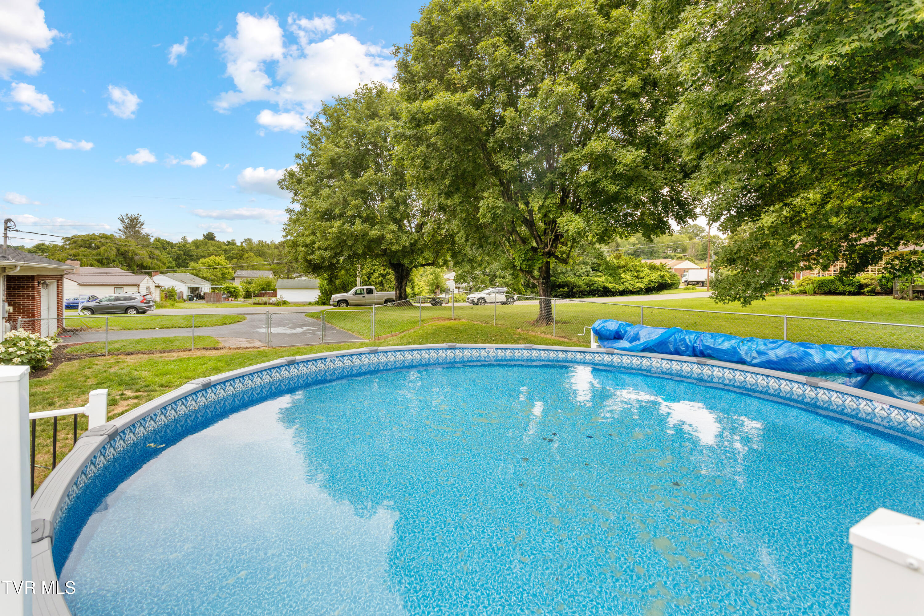 285 Cherokee Road, Bristol, Virginia image 18