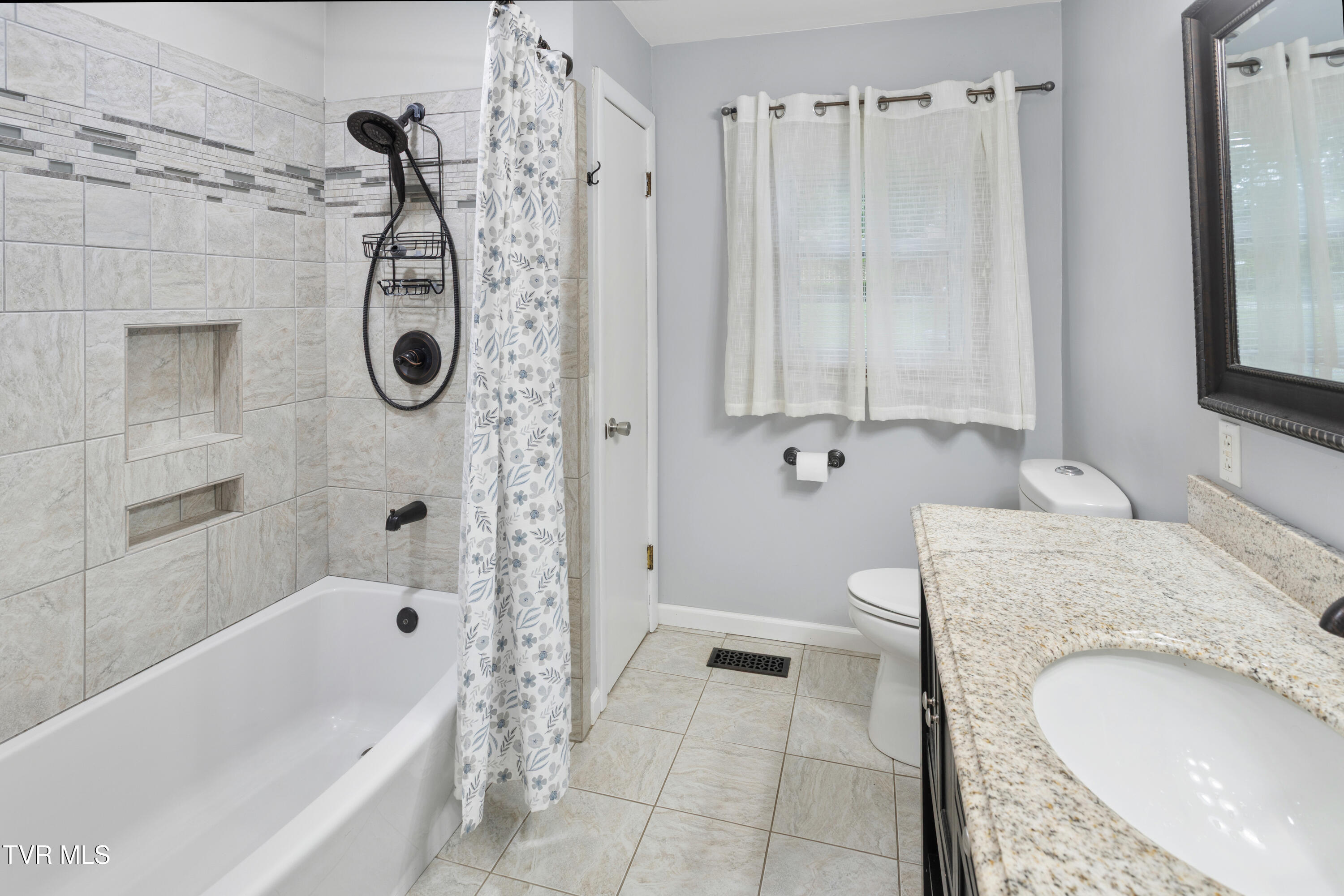 285 Cherokee Road, Bristol, Virginia image 24