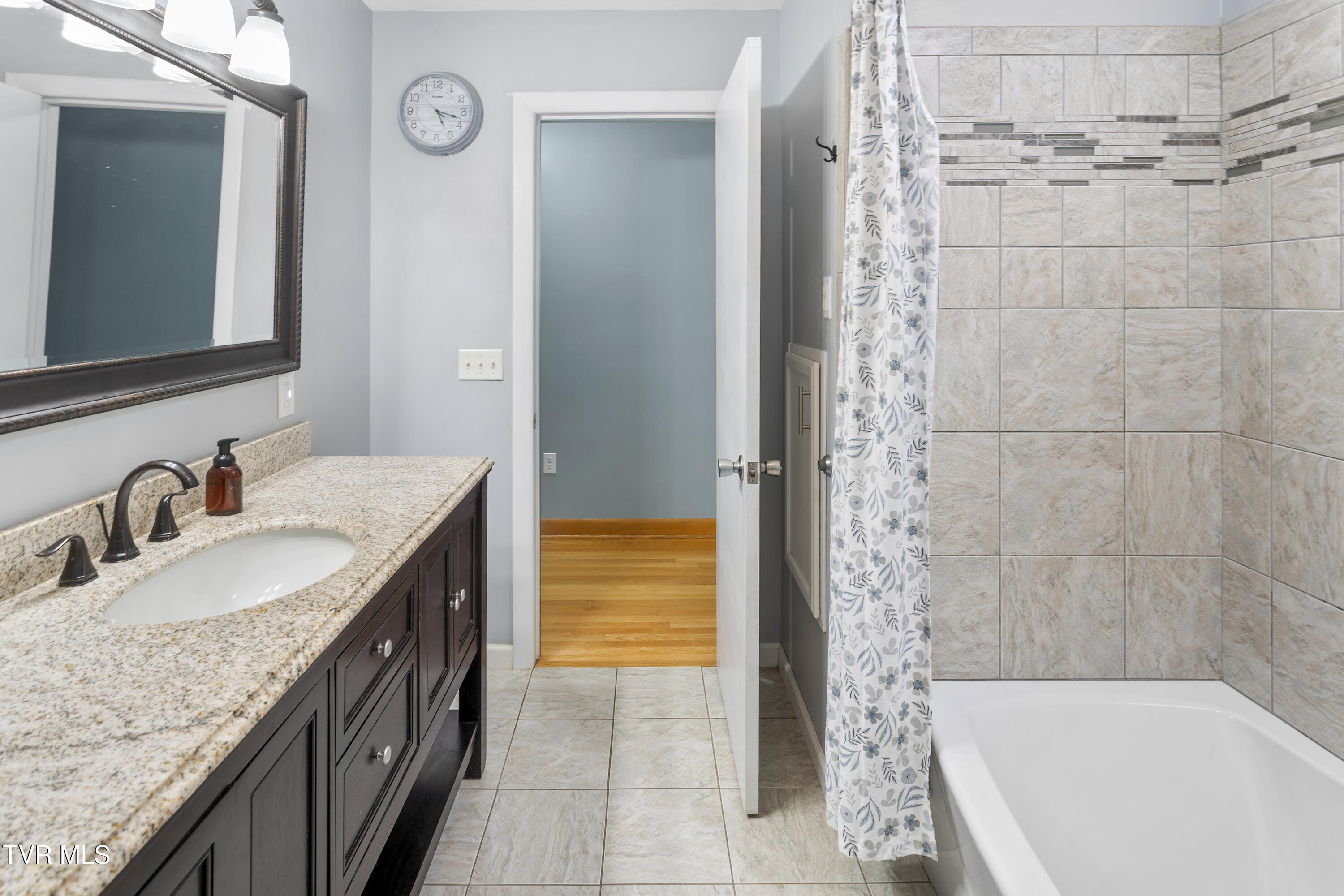 285 Cherokee Road, Bristol, Virginia image 25