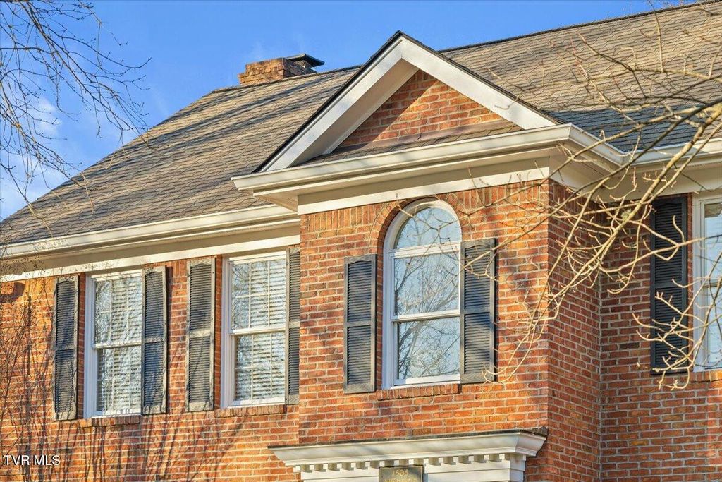 Photo of 1505 Burgh Heath Drive, Kingsport, TN 37660 (MLS # 9990439)