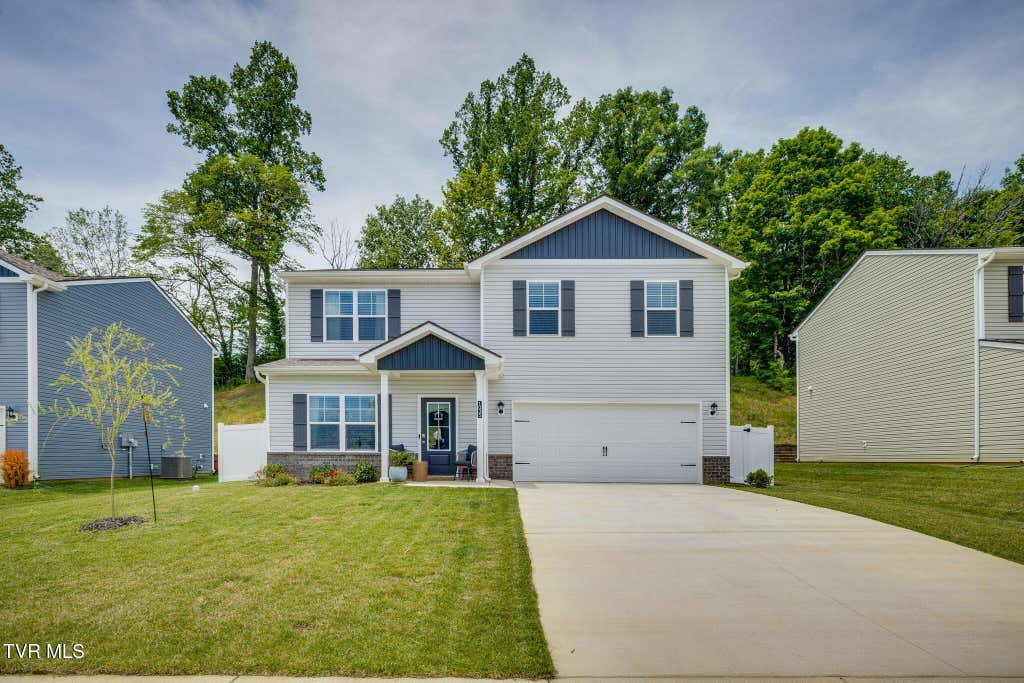 Photo of 1035 Tomahawk Terrace, Johnson City, TN 37604 (MLS # 9996506)