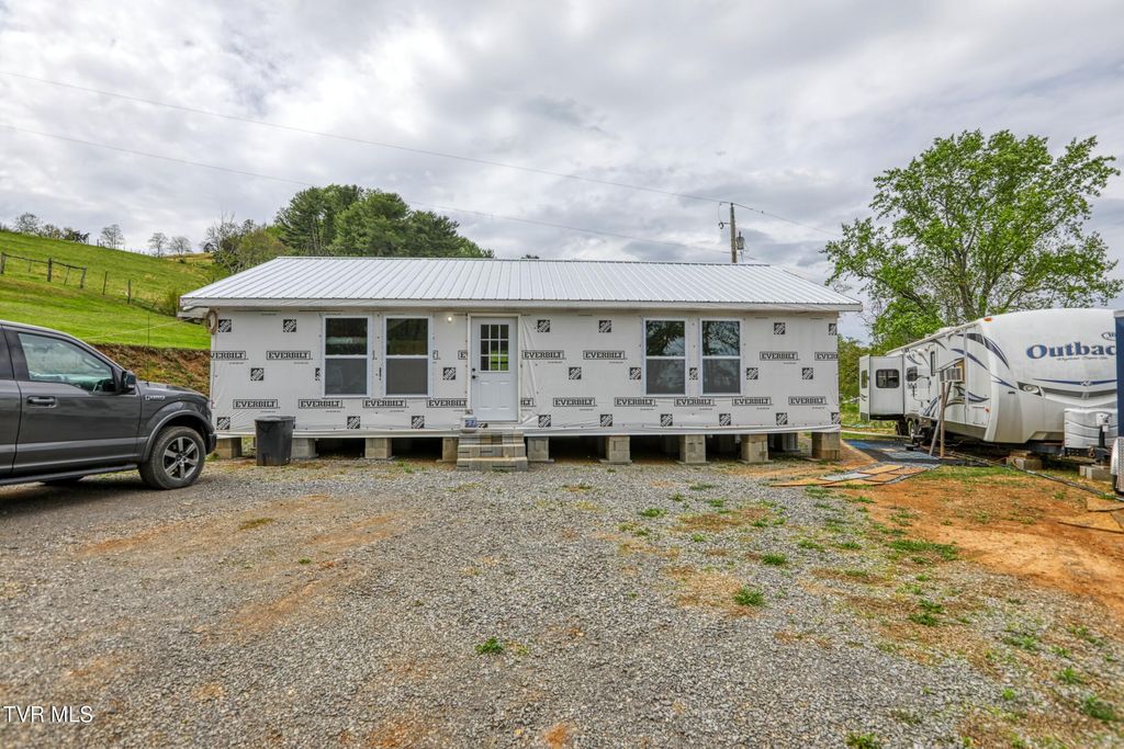 Photo of 607 Okolona Road, Church Hill, TN 37642 (MLS # 9993874)