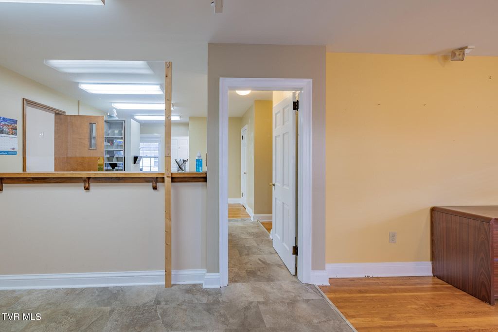 Photo of 1941 Euclid Ave Avenue, Bristol, VA 24201 (MLS # 9990300)