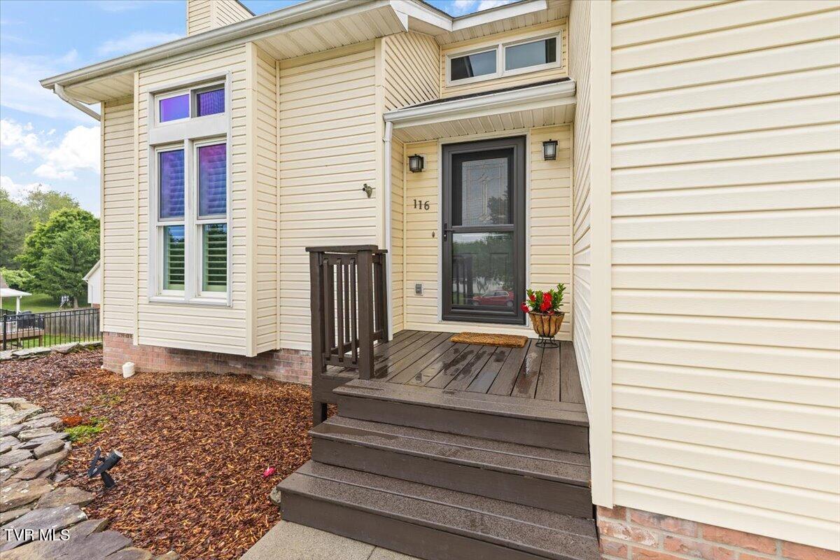 116 Lindsay Lane