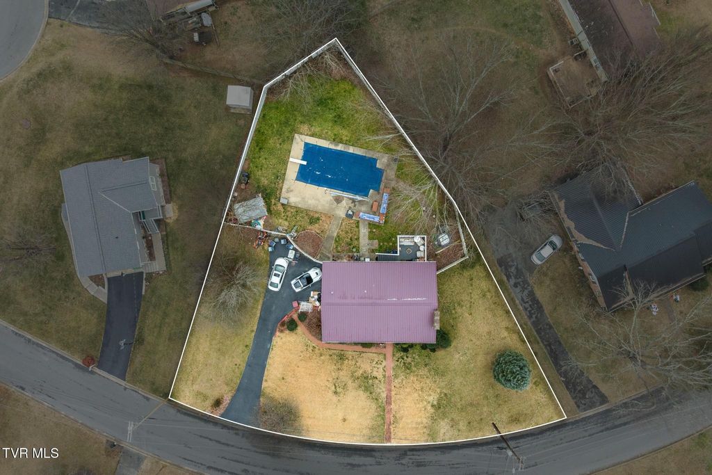 Photo of 1009 Westminister Drive, Johnson City, TN 37604 (MLS # 9990278)