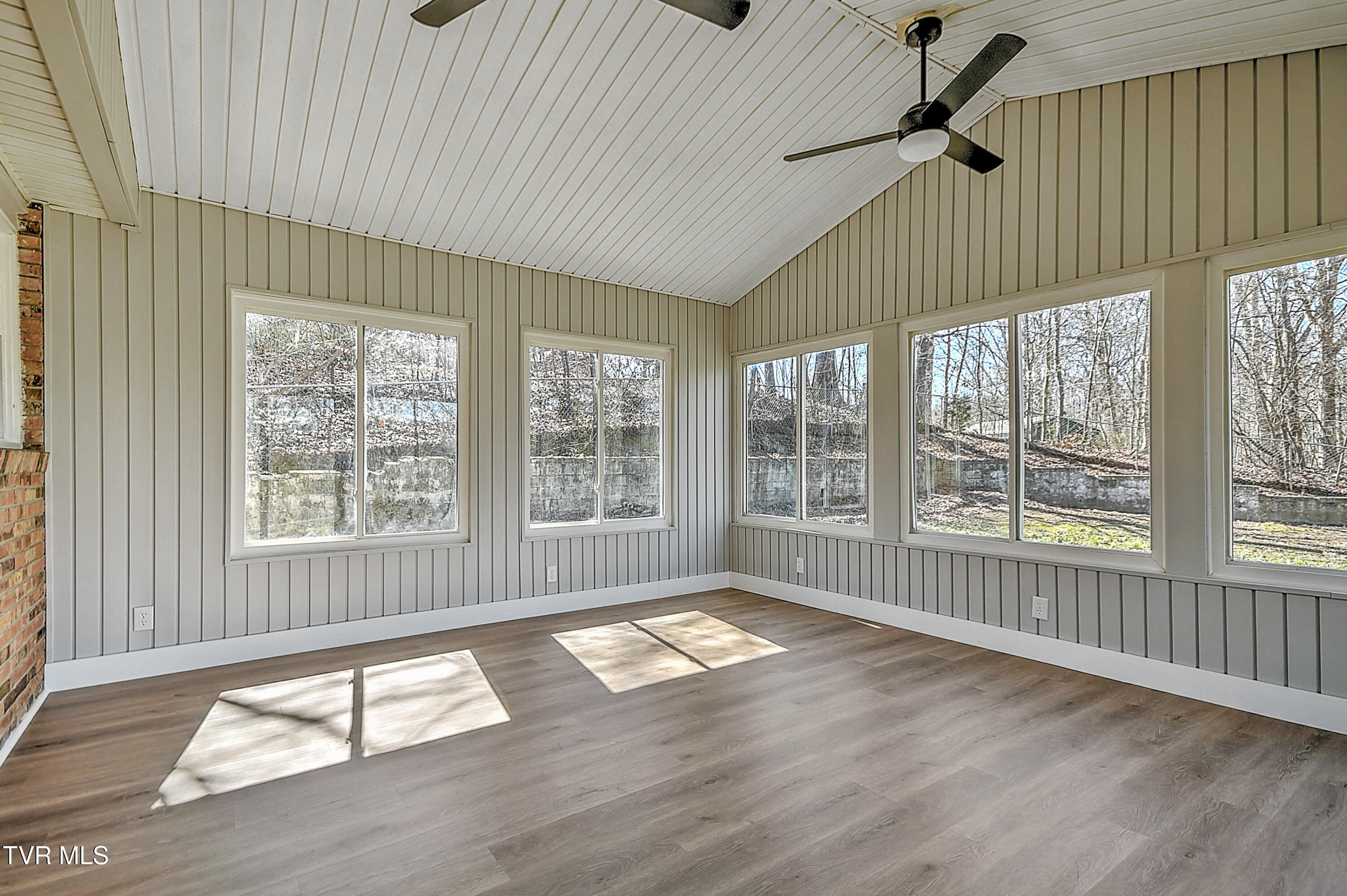731 Rose Lane, Mount Carmel, Tennessee image 18