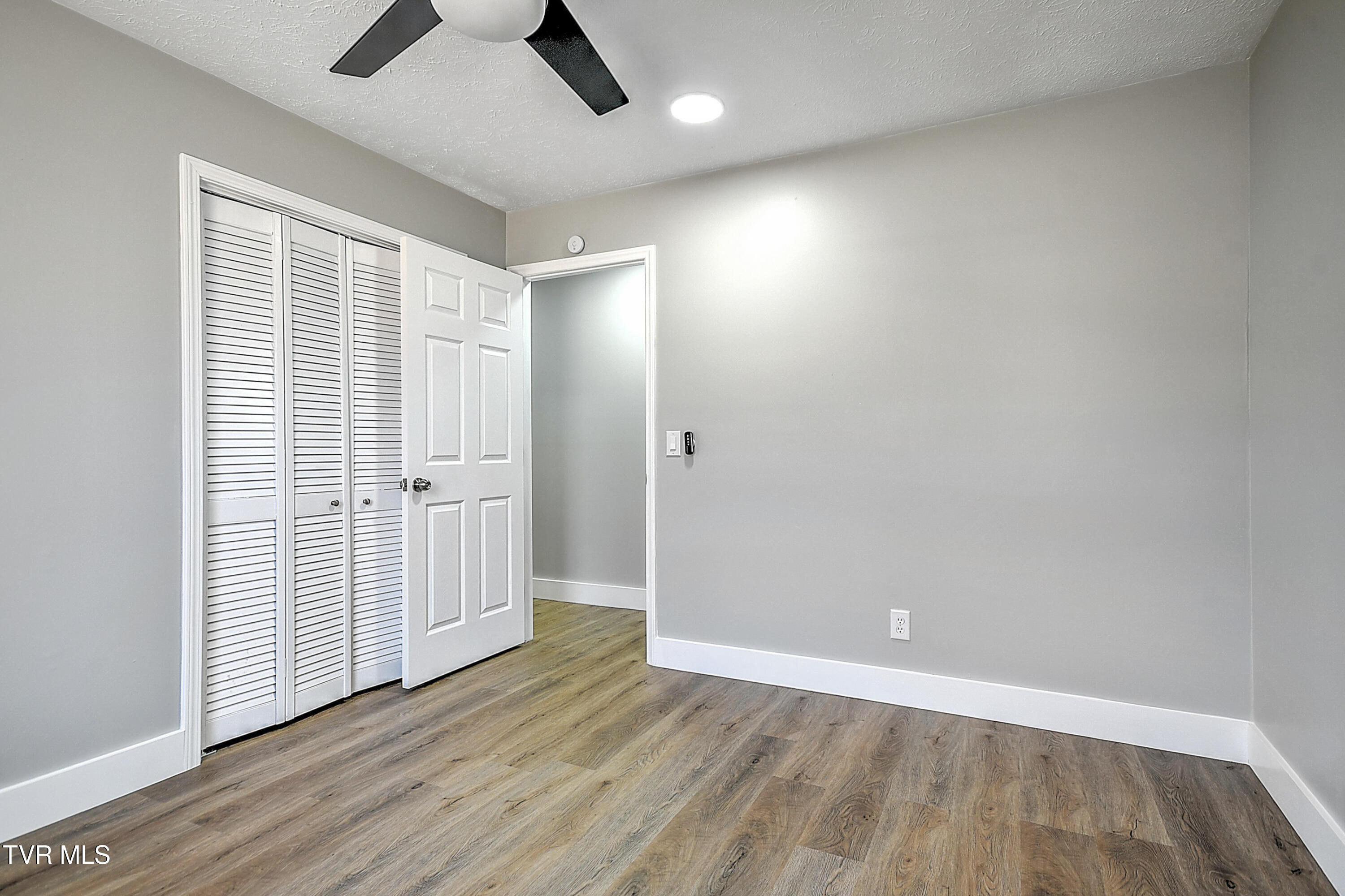 731 Rose Lane, Mount Carmel, Tennessee image 33