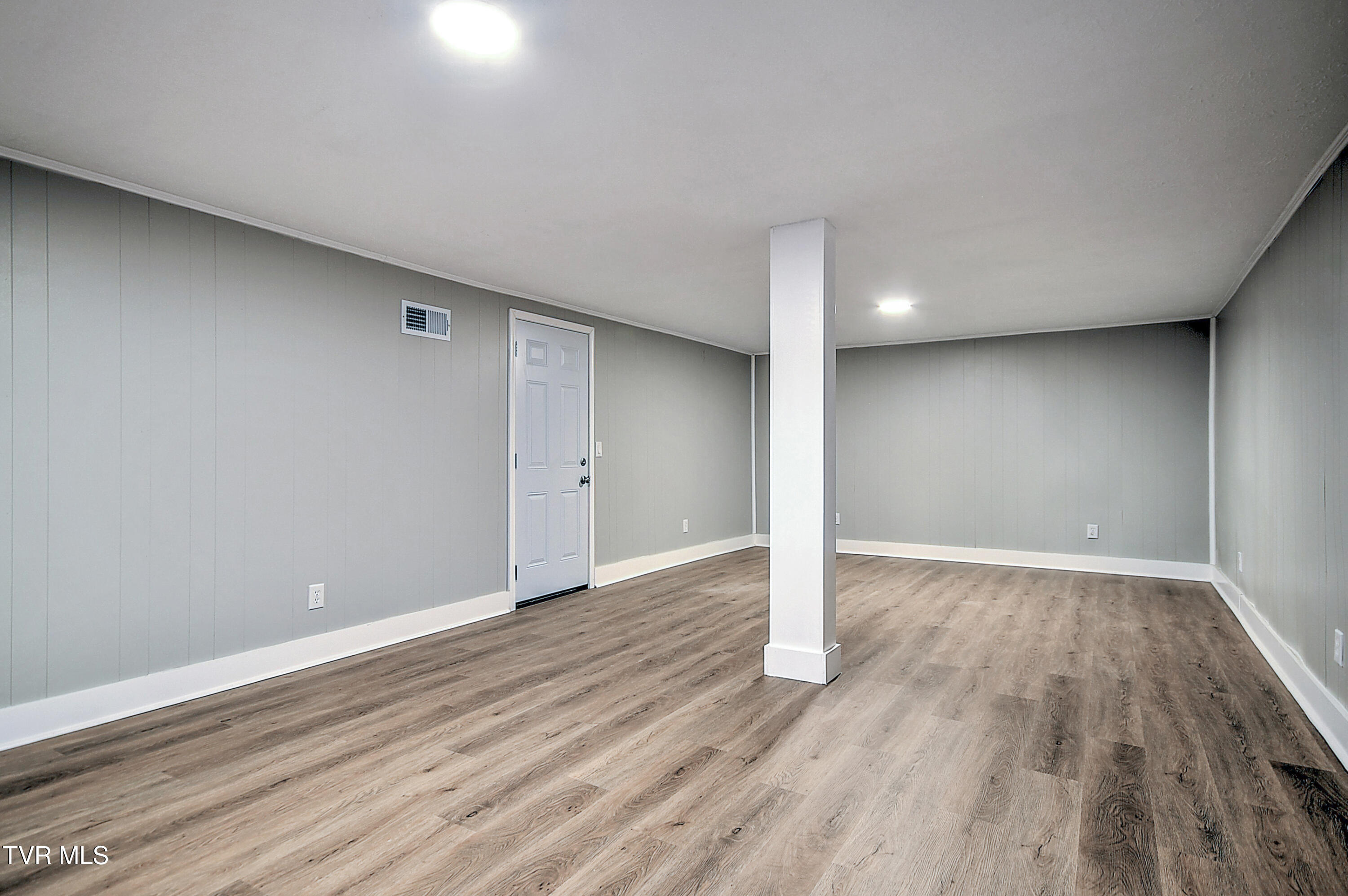 731 Rose Lane, Mount Carmel, Tennessee image 36