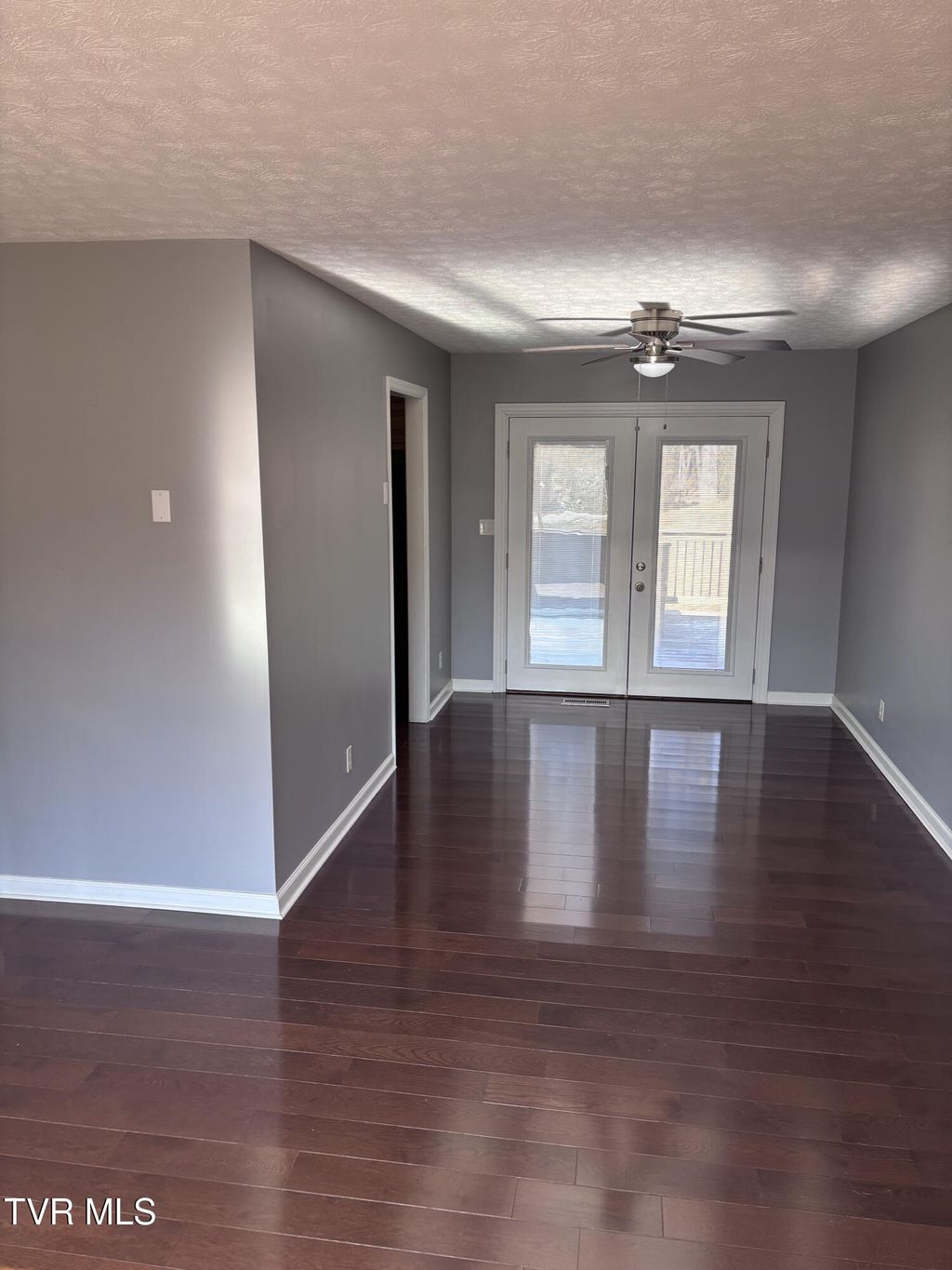 Photo of 123 Valley View Drive, Rogersville, TN 37857 (MLS # 9990599)