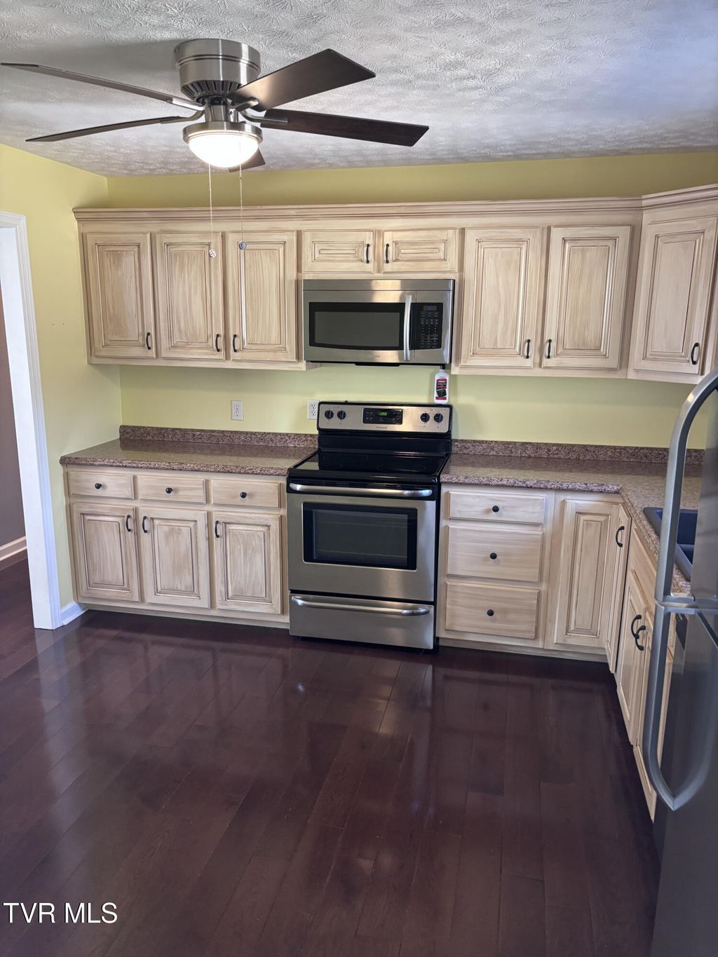 Photo of 123 Valley View Drive, Rogersville, TN 37857 (MLS # 9990599)