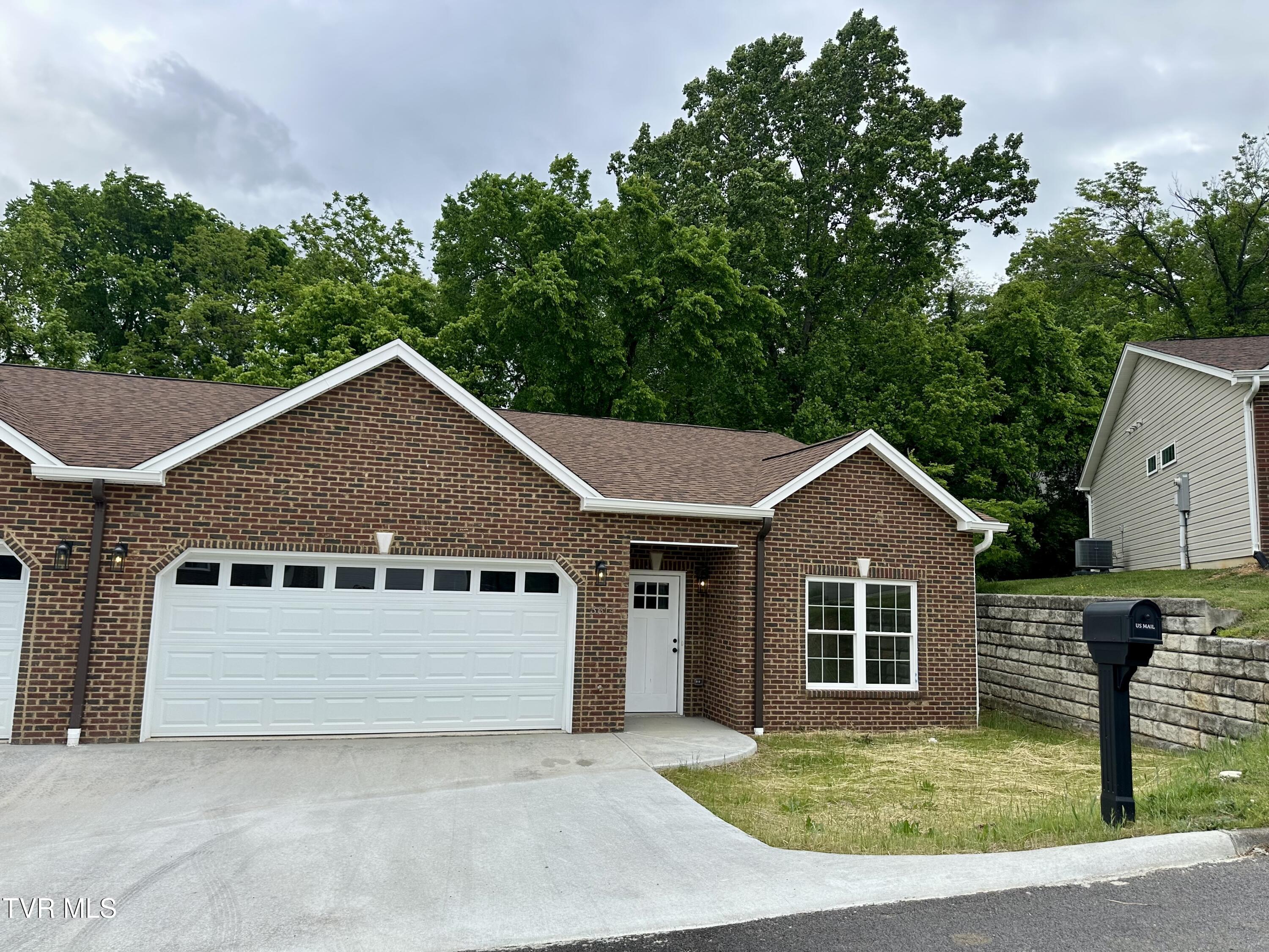 3814 Oakley Place, Kingsport, Tennessee image 7