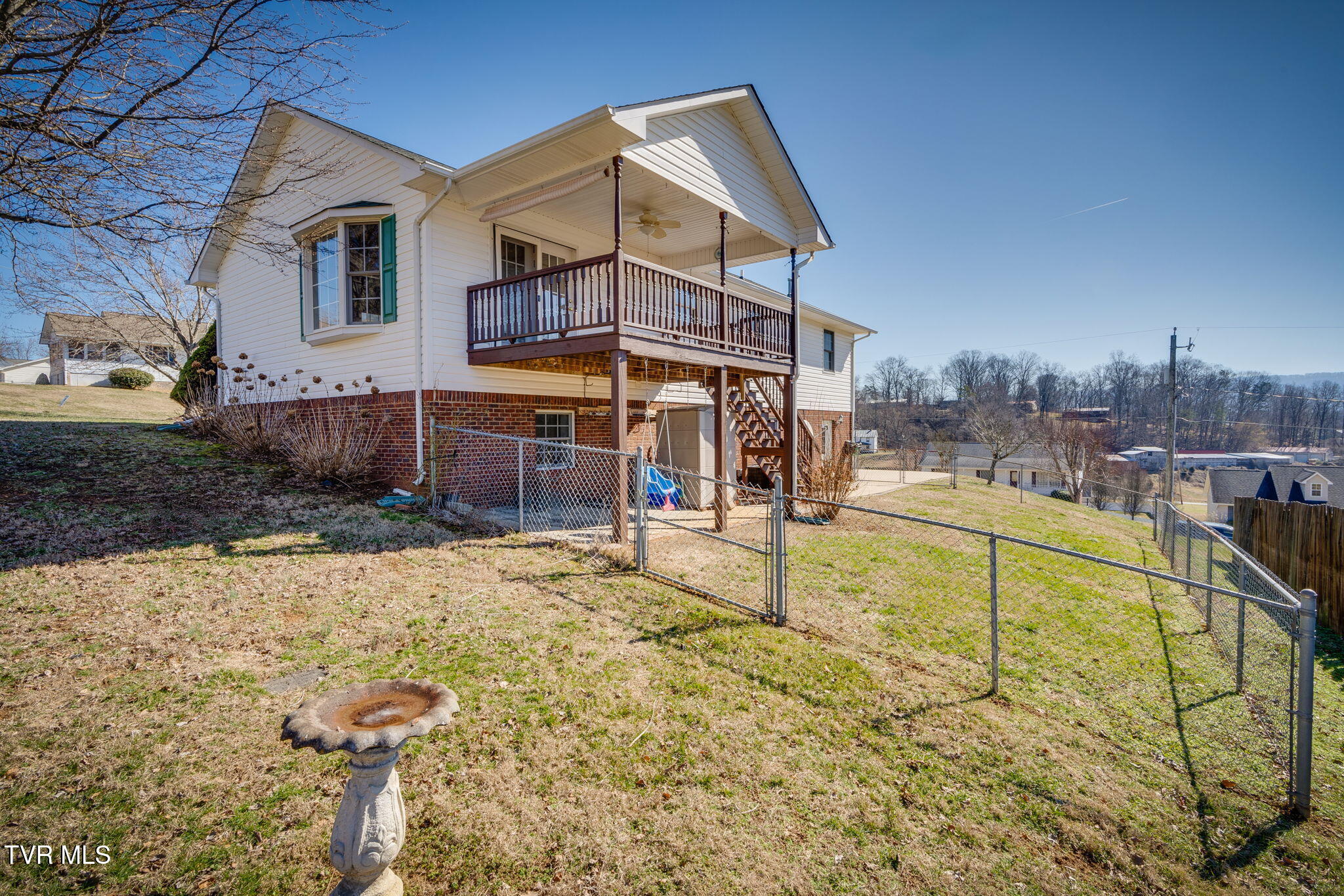 125 Meadow Springs Lane, Mount Carmel, Tennessee image 31