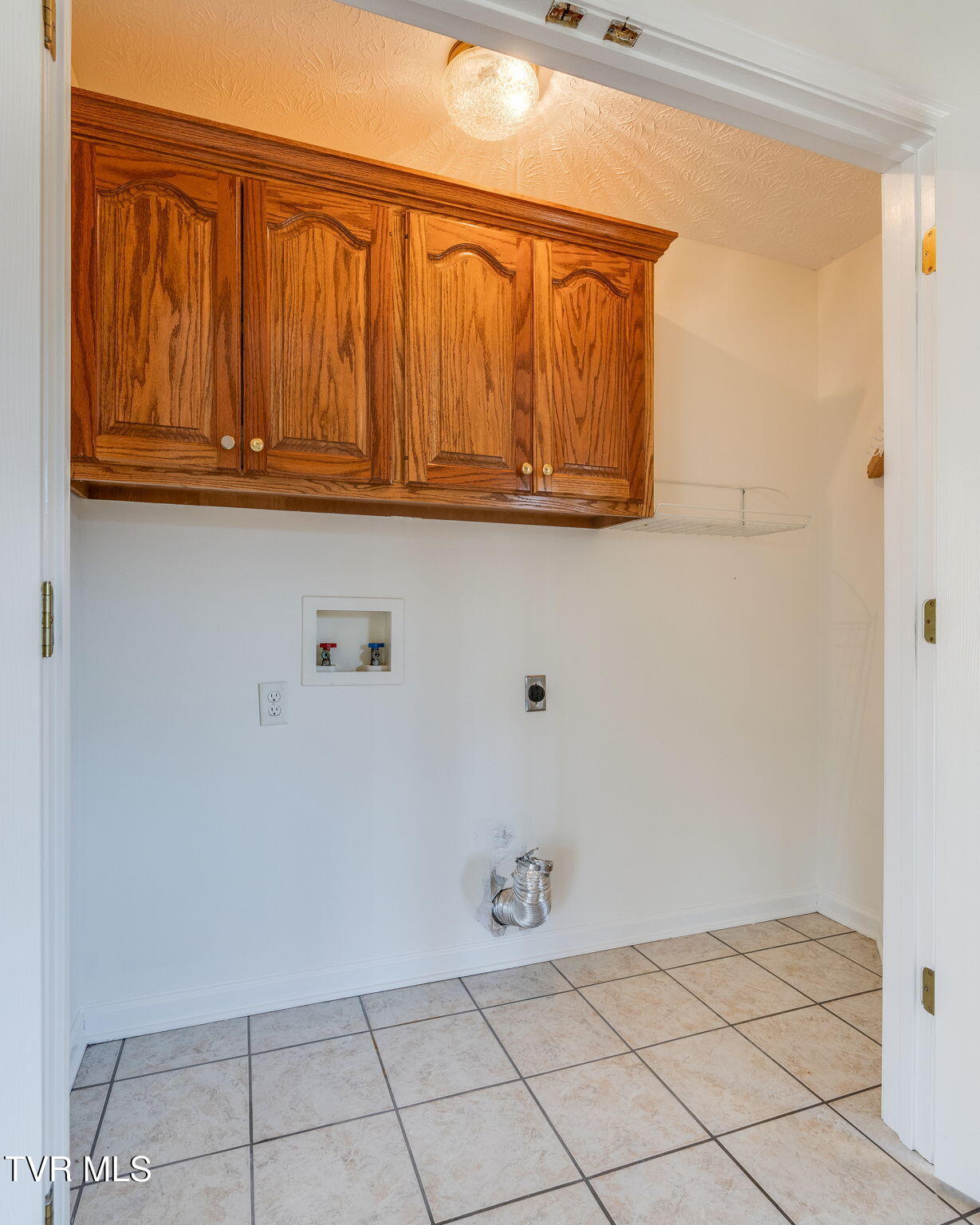 125 Meadow Springs Lane, Mount Carmel, Tennessee image 13