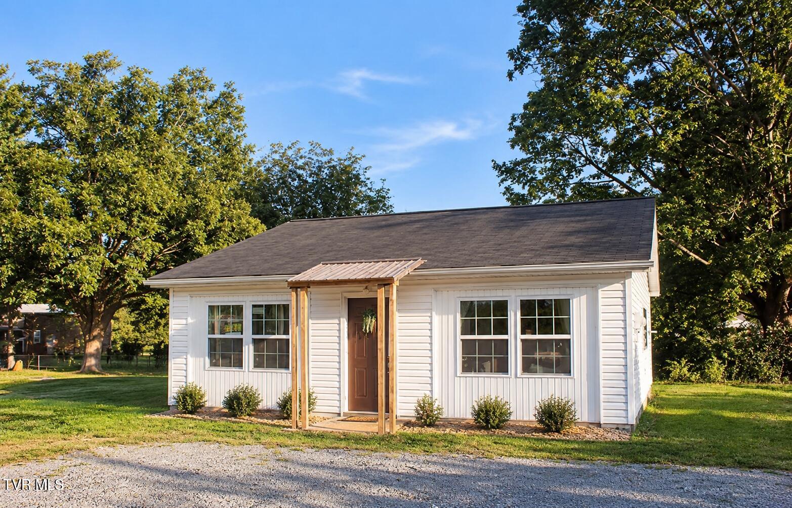 809 Ridgecrest Road