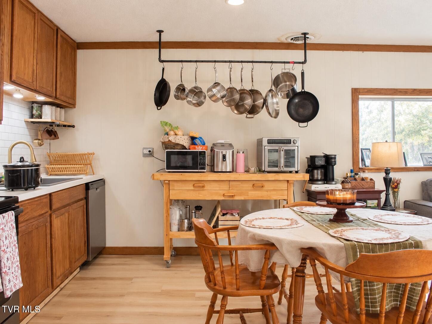 809 Ridgecrest Road