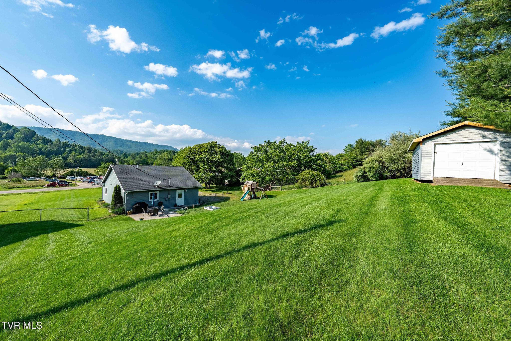 6151 Highway 67 W, Mountain City, Tennessee image 16