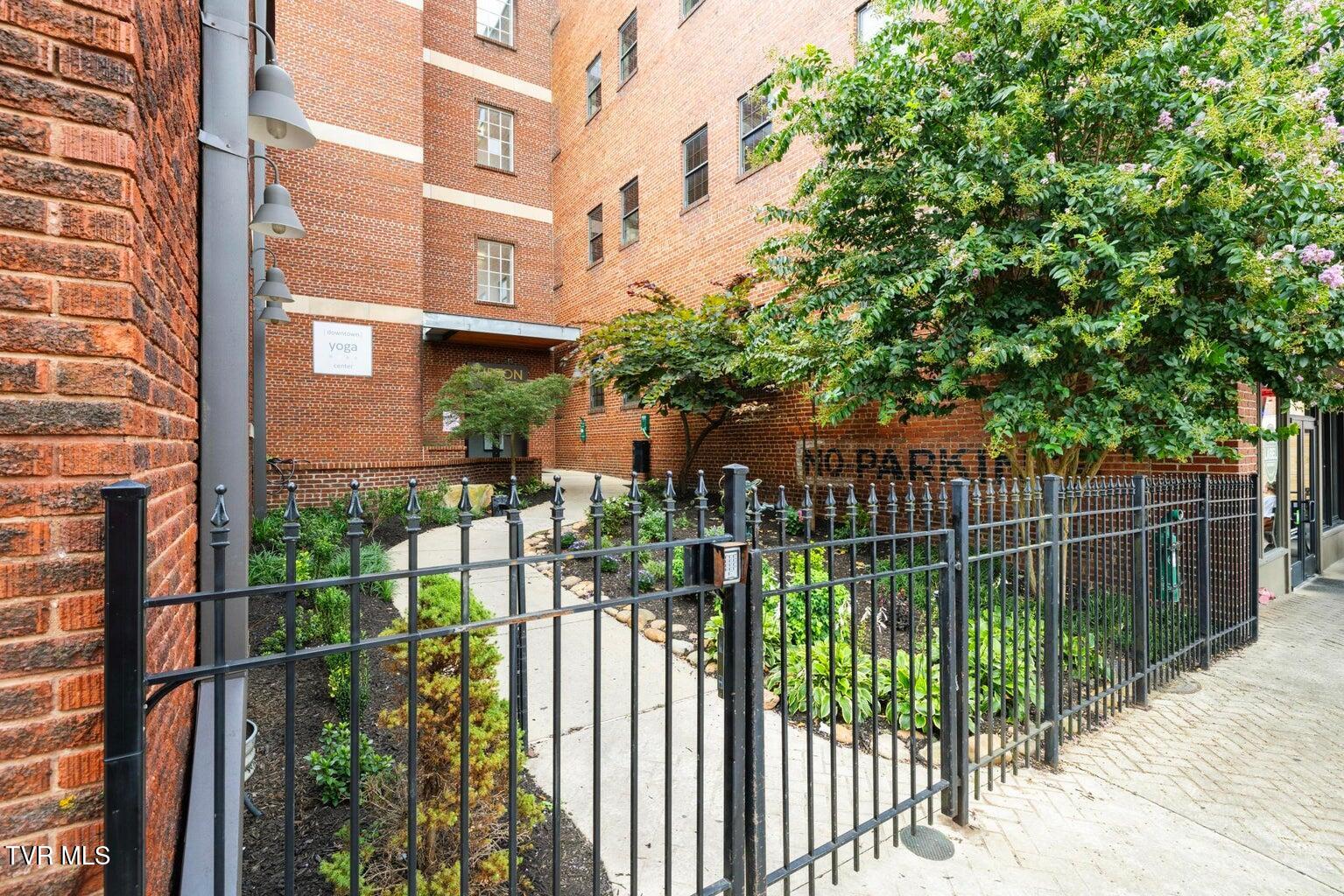 116 Tipton Street Apt 213