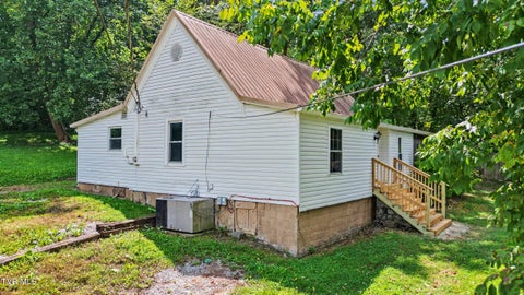 Photo of 380 Mulberry Road, Greeneville, TN 37745 (MLS # 10000272)