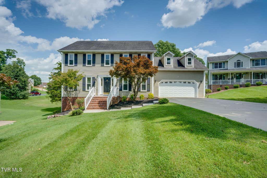Photo of 12 Spring Knoll Court, Johnson City, TN 37601 (MLS # 9999706)