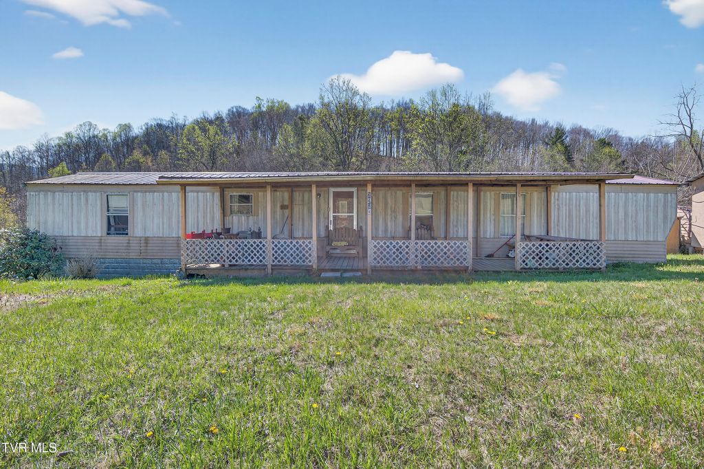 Photo of 2484 Denton Valley Road, Bristol, TN 37620 (MLS # 9993504)