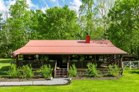 Homes For Sale - 135 Grindstaff Hollow Road<br/> Elizabethton, TN 37643
