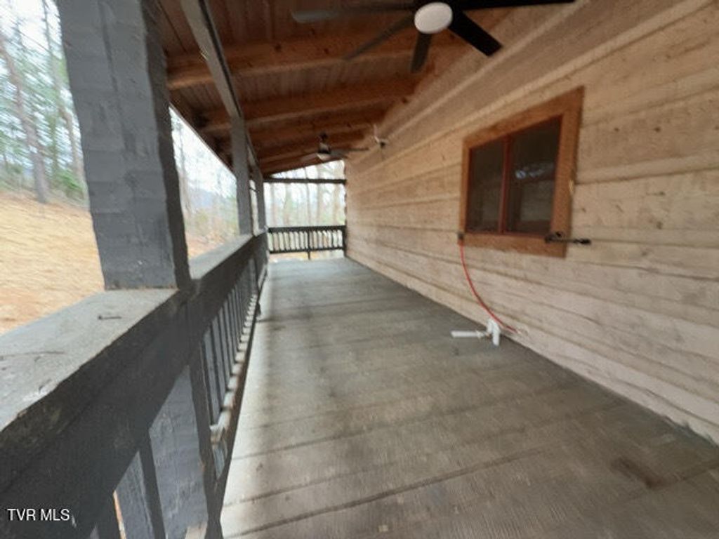 Photo of 335 Bear Cage Road, Roan Mountain, TN 37687 (MLS # 9991003)