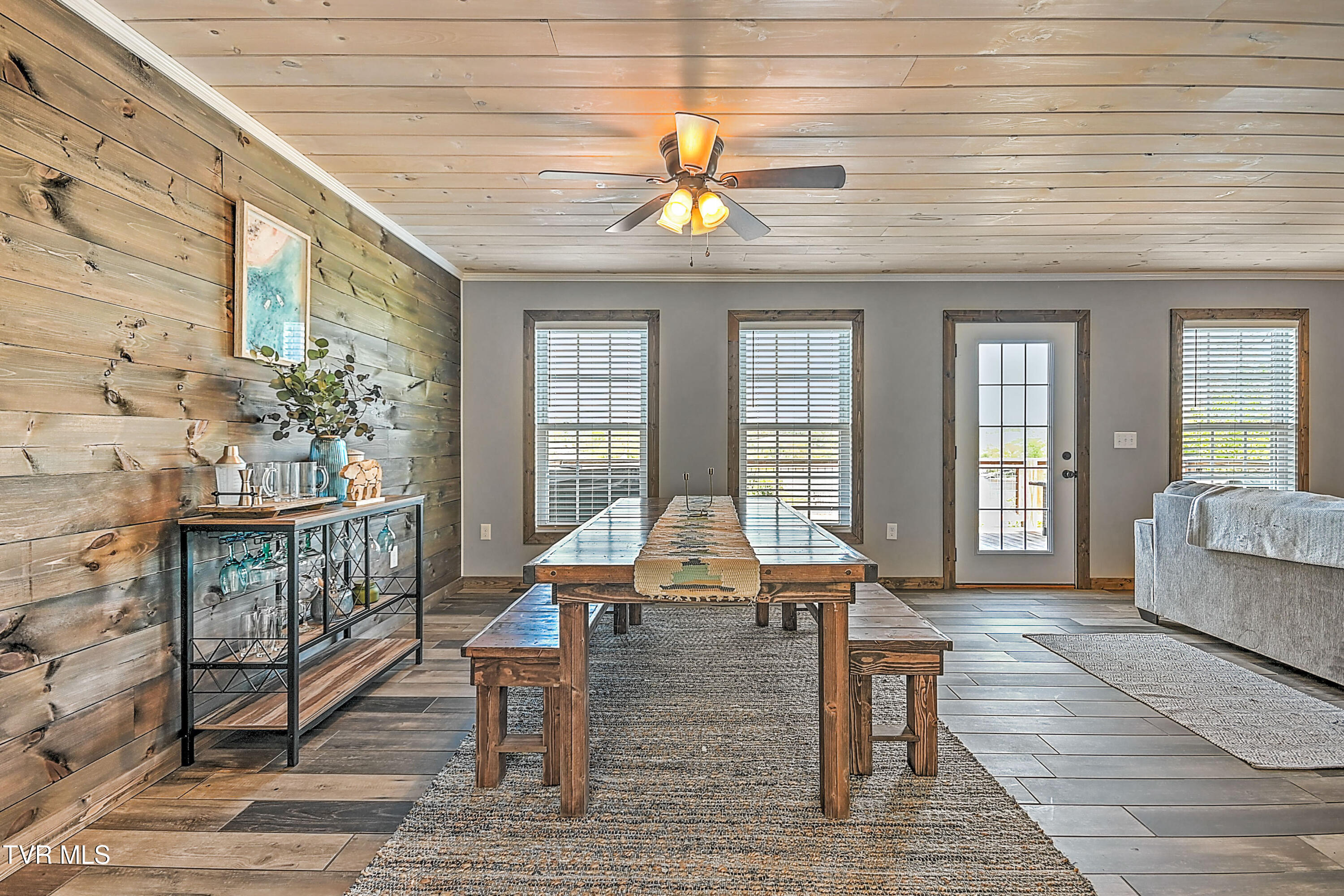 605 Summer Sound Road, Piney Flats, Tennessee image 13