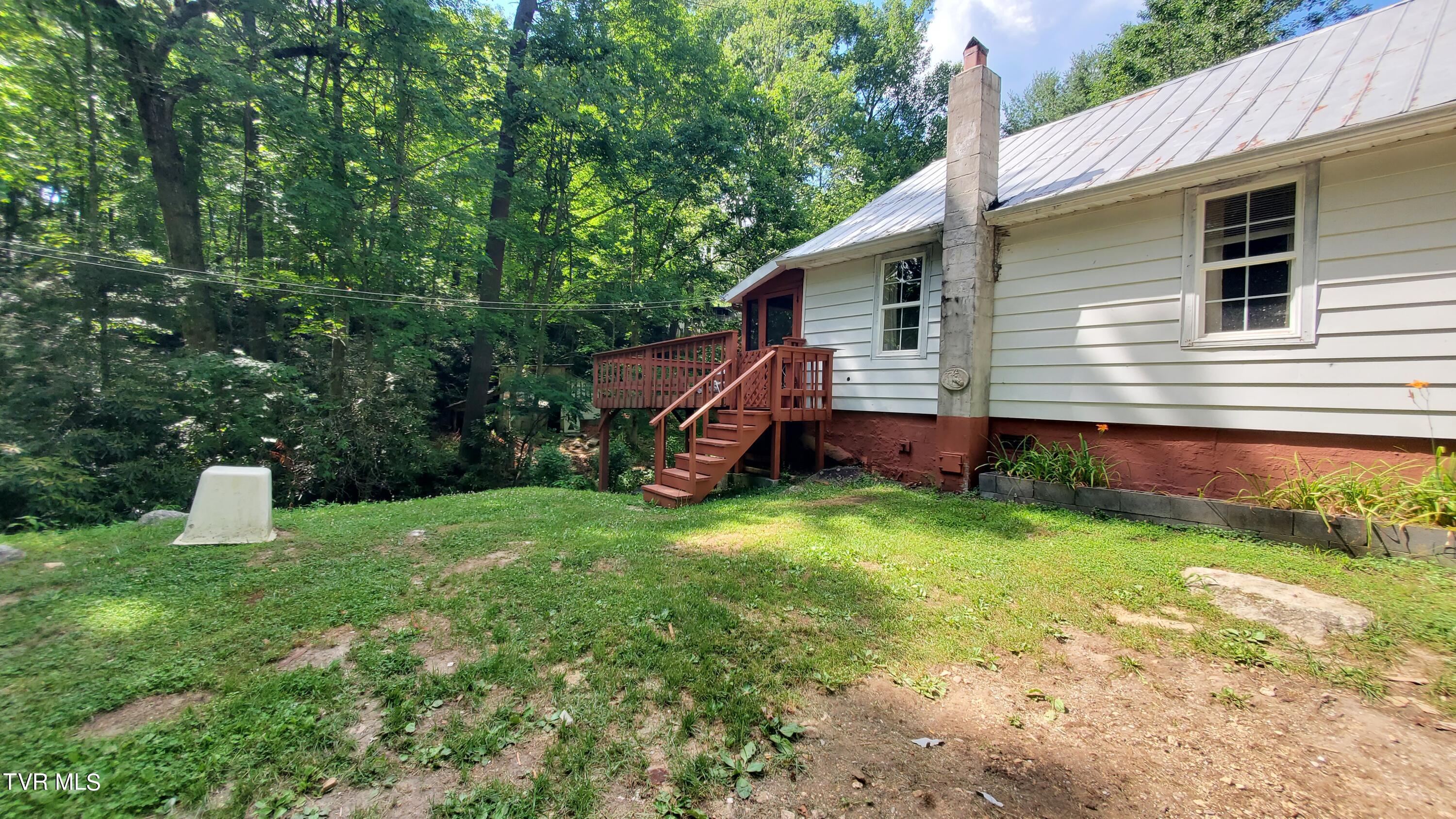 123 Tower Road, Roan Mountain, Tennessee image 43