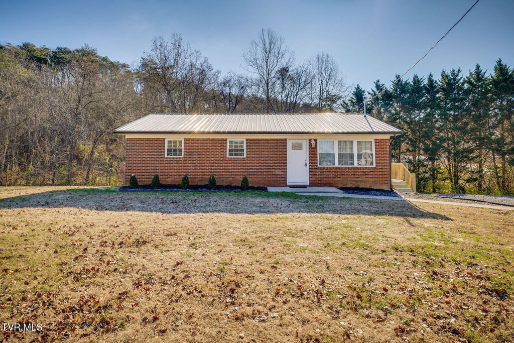 Photo of 365 Lakeway Road, Morristown, TN 37814 (MLS # 9989194)