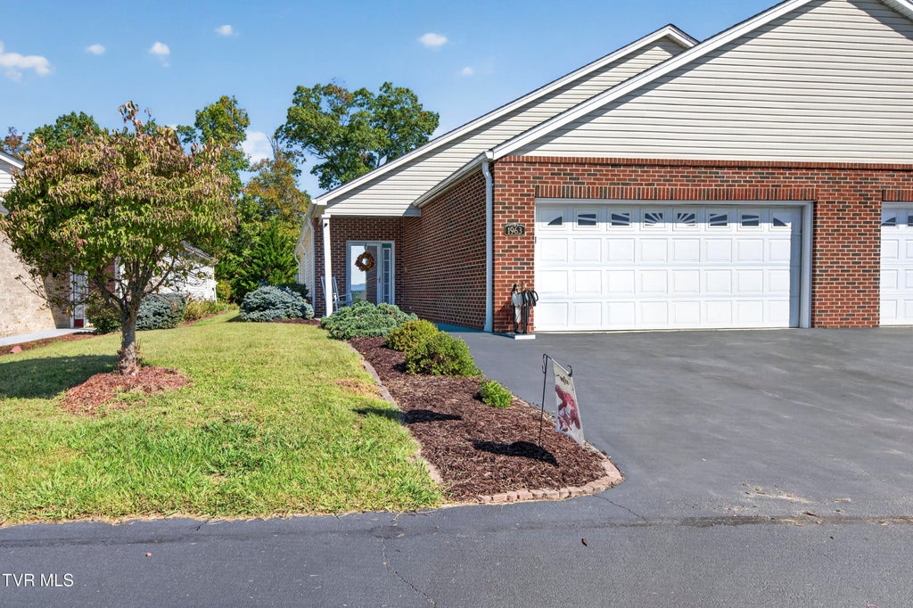 Photo of 1963 Ridgepine Road #., Kingsport, TN 37660 (MLS # 10001885)