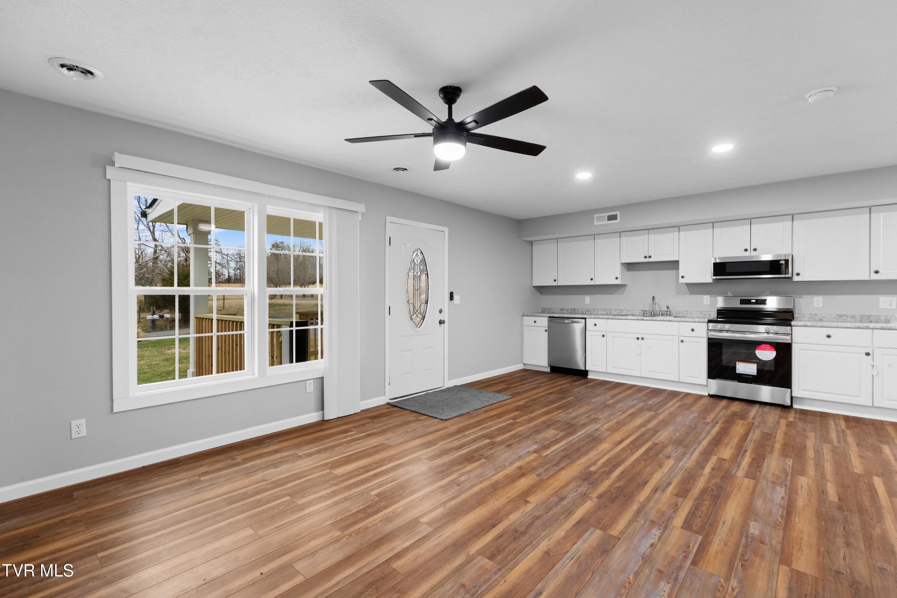296 Fork Branch Road, Rogersville, Tennessee image 11