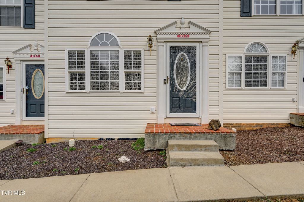 Photo of 119 Amanda Lane #6, Bristol, TN 37620 (MLS # 9991590)