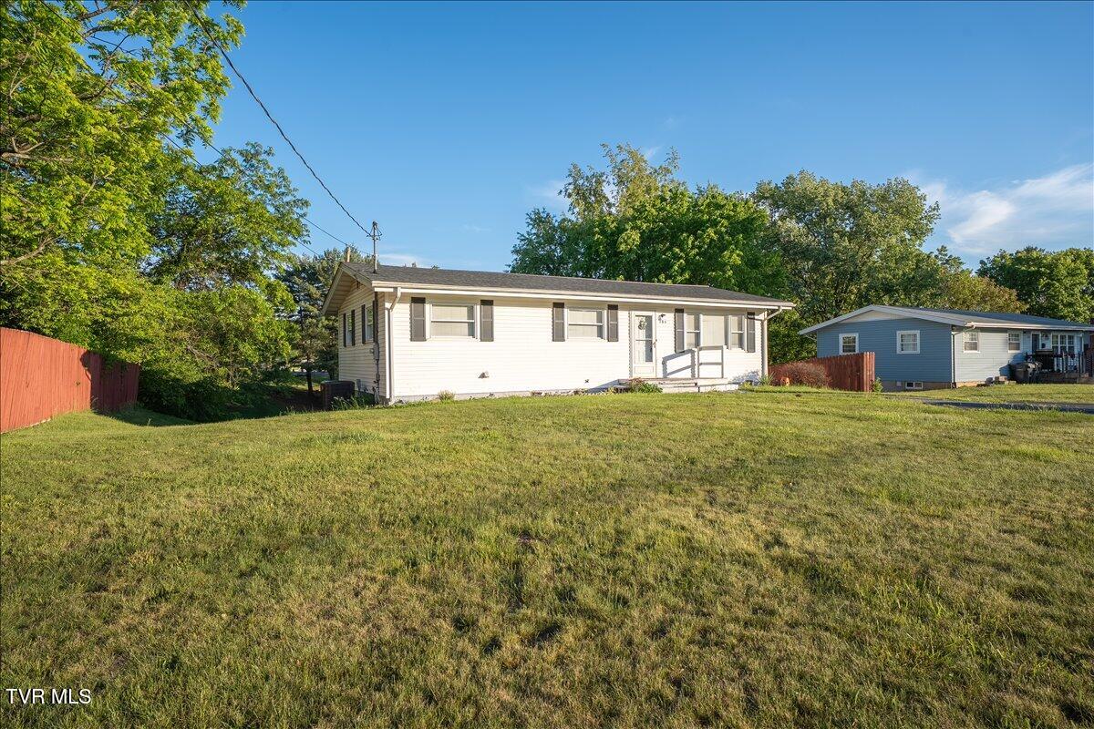 203 Hemlock Road