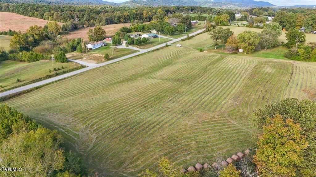 Photo of Tbd Horton Highway, Greeneville, TN 37745 (MLS # 9986912)