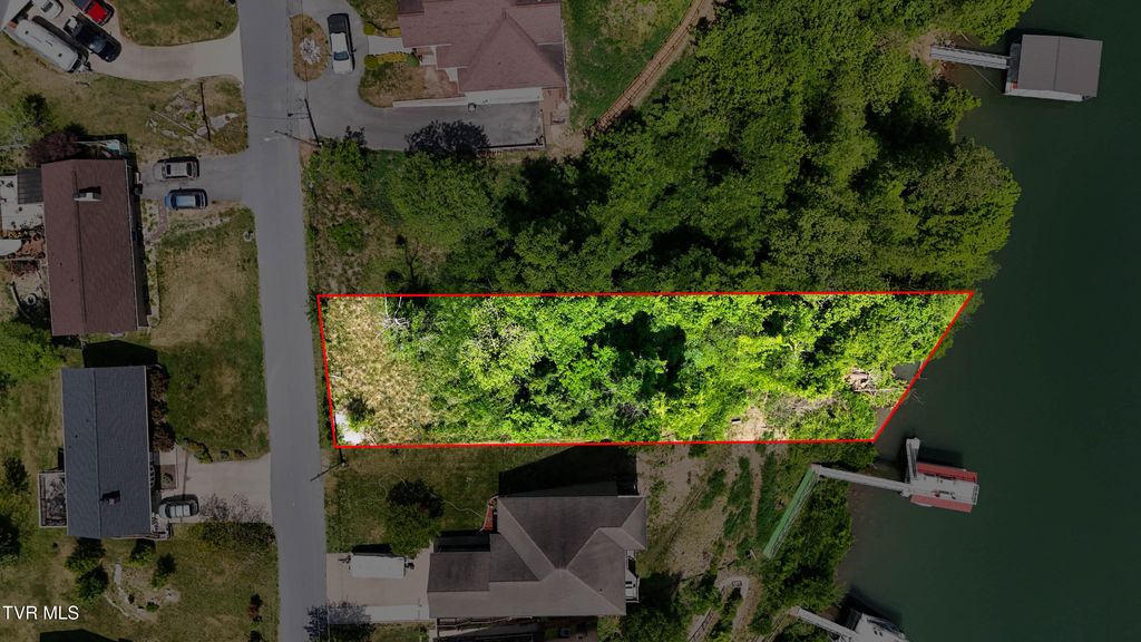 Photo of 30 Crest Road, Kingsport, TN 37664 (MLS # 9994703)