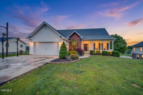 Photo of 116 Mustang Valley Lane, Elizabethton, TN 37643 (MLS # 9996266)