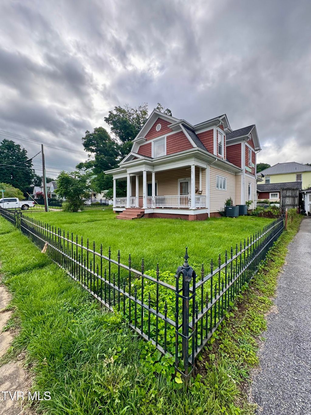 Photo of 128 Elm Avenue, Erwin, TN 37650 (MLS # 9998162)