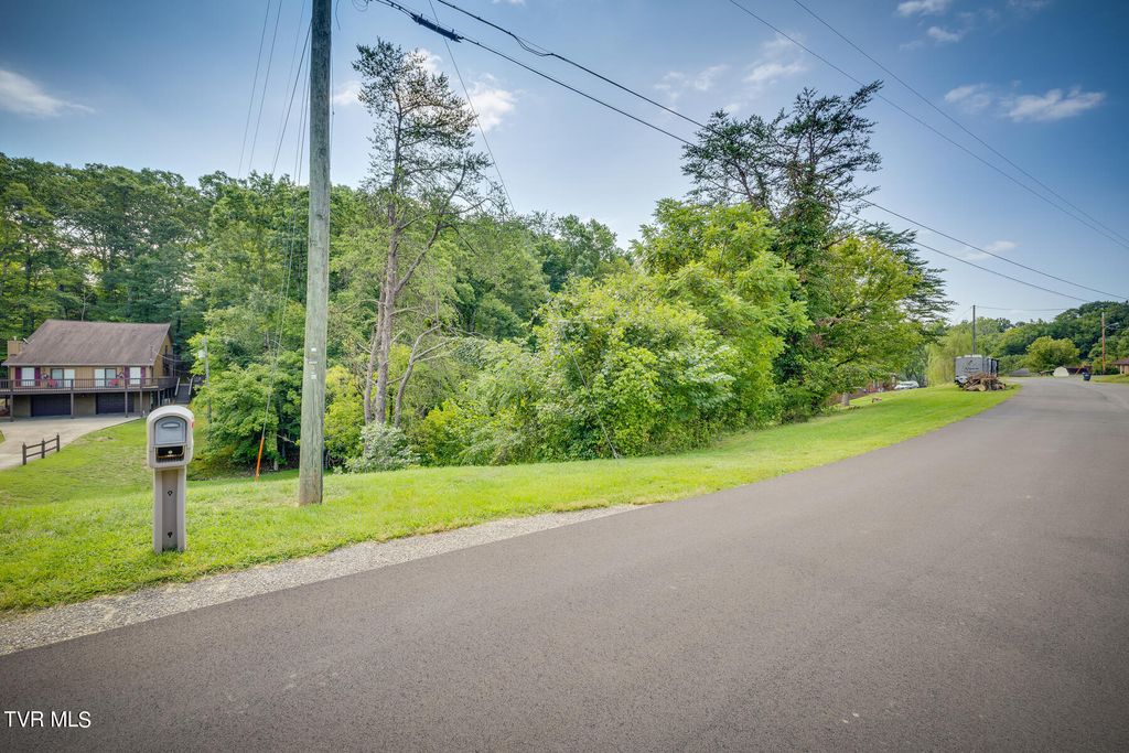 Photo of Tbd Norma Drive, Kingsport, TN 37660 (MLS # 9970348)