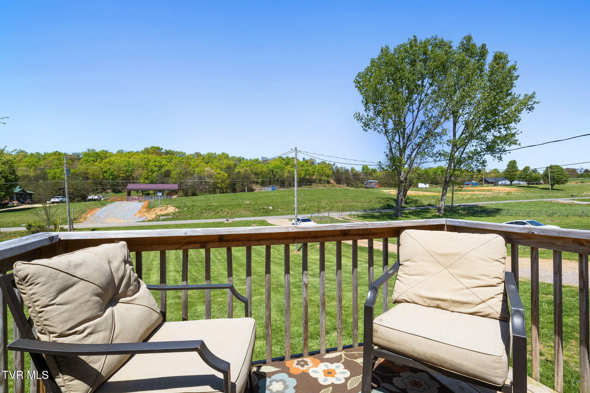 1424 Parton Loop, Greeneville, Tennessee image 27