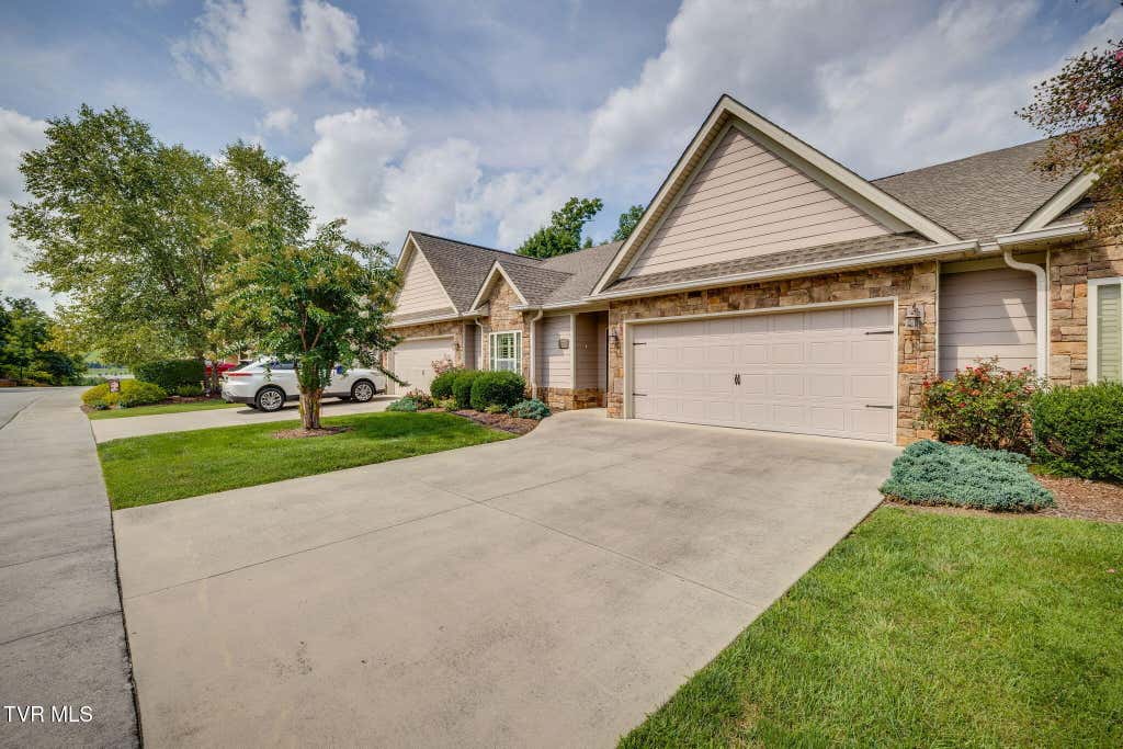 Photo of 373 Coldwater Drive, Johnson City, TN 37601 (MLS # 9999792)