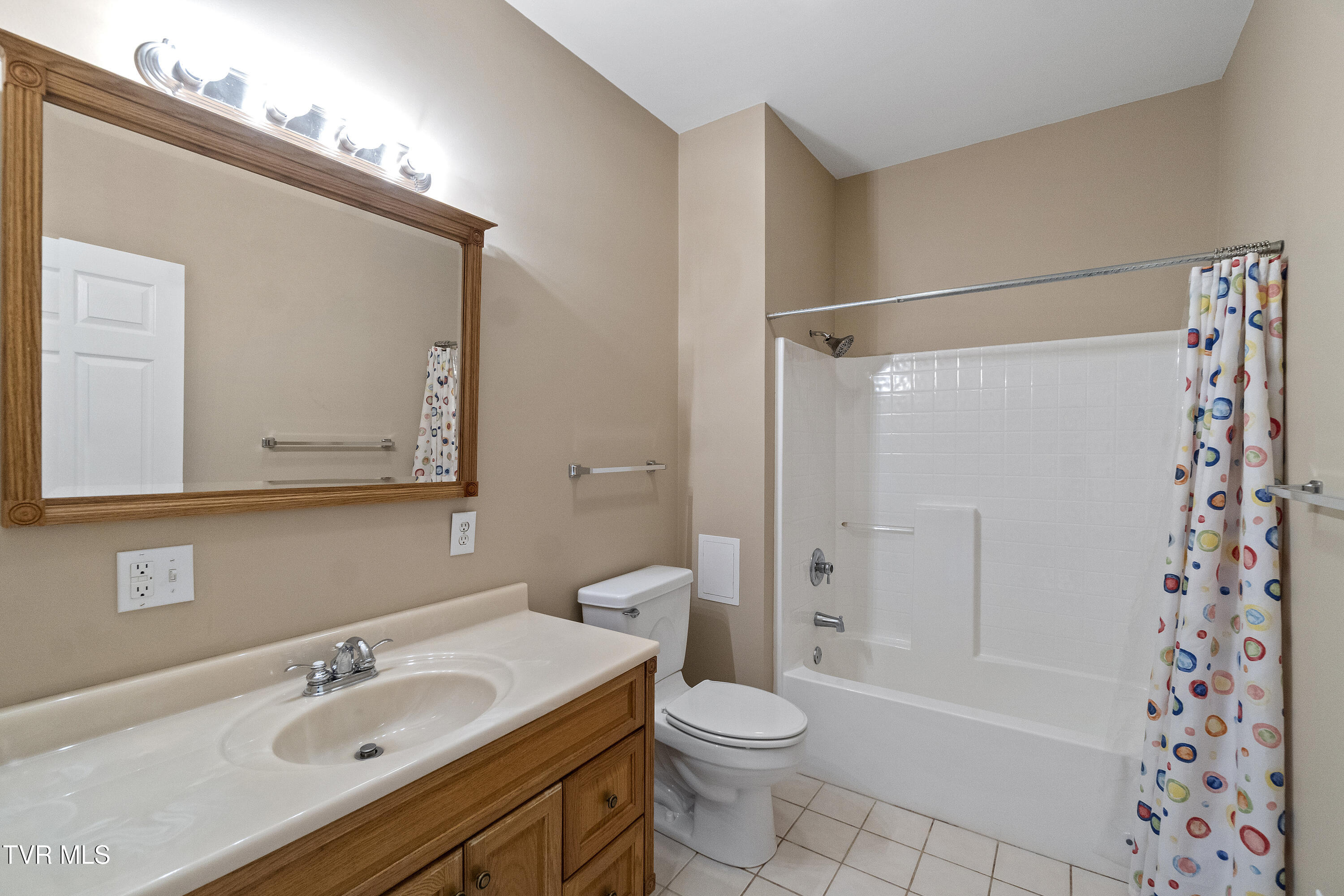 1120 Old Kentucky Road, Greeneville, Tennessee image 49